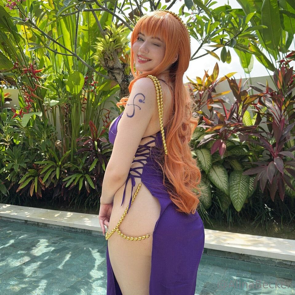Alina Becker Nami One Piece cosplay sexy model 3