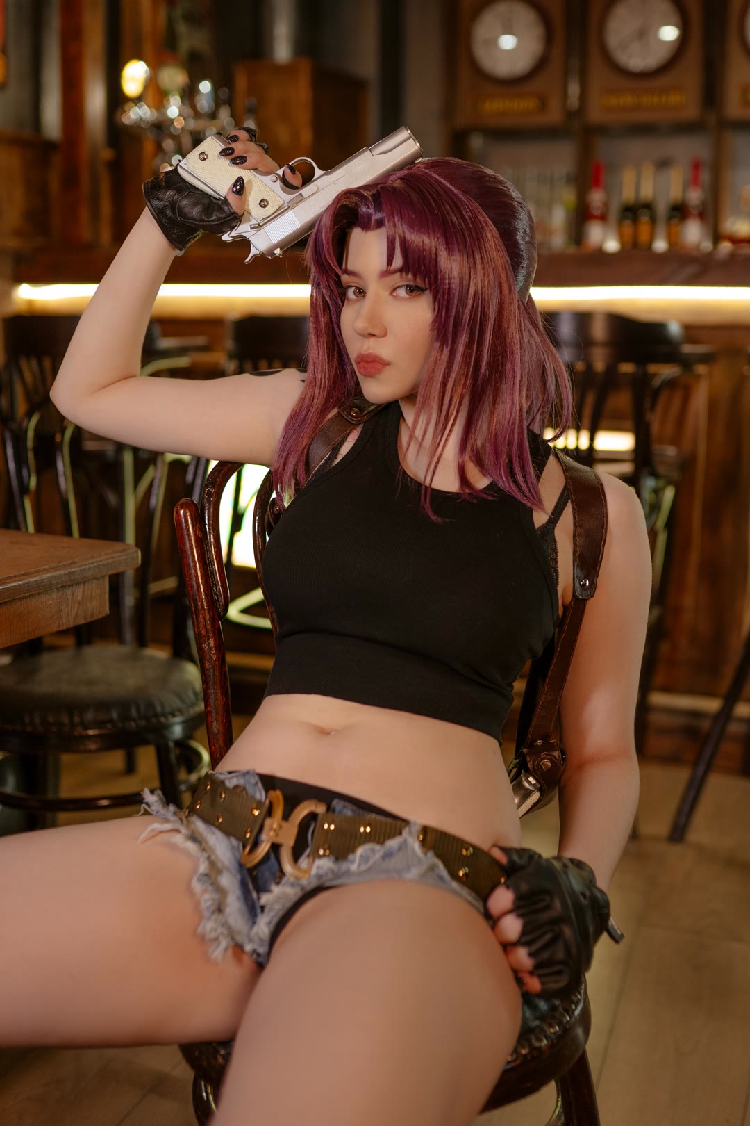 Alina Becker Revy Black Lagoon hot anime cosplay HD picture 5