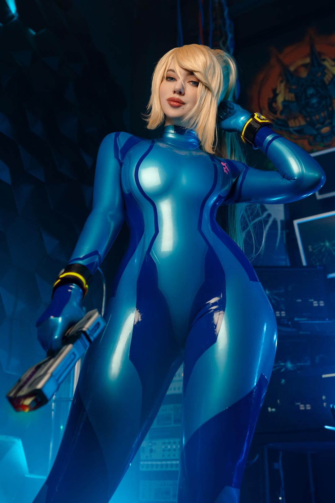 Alina Becker Samus cosplay video and photo preview