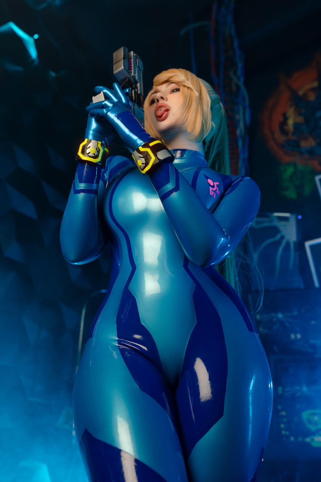 Alina Becker Samus cosplay exclusive fan content