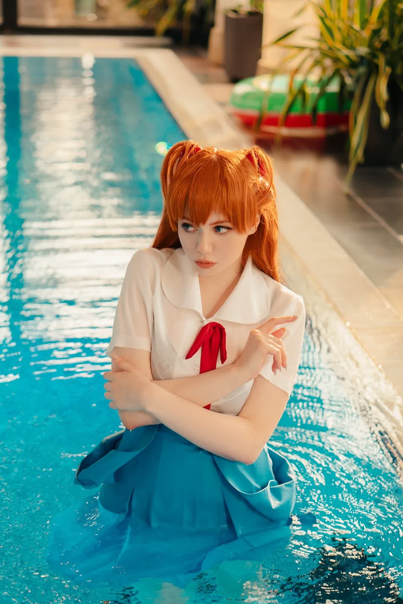 Asuka Langley uniform cosplay model HD 5