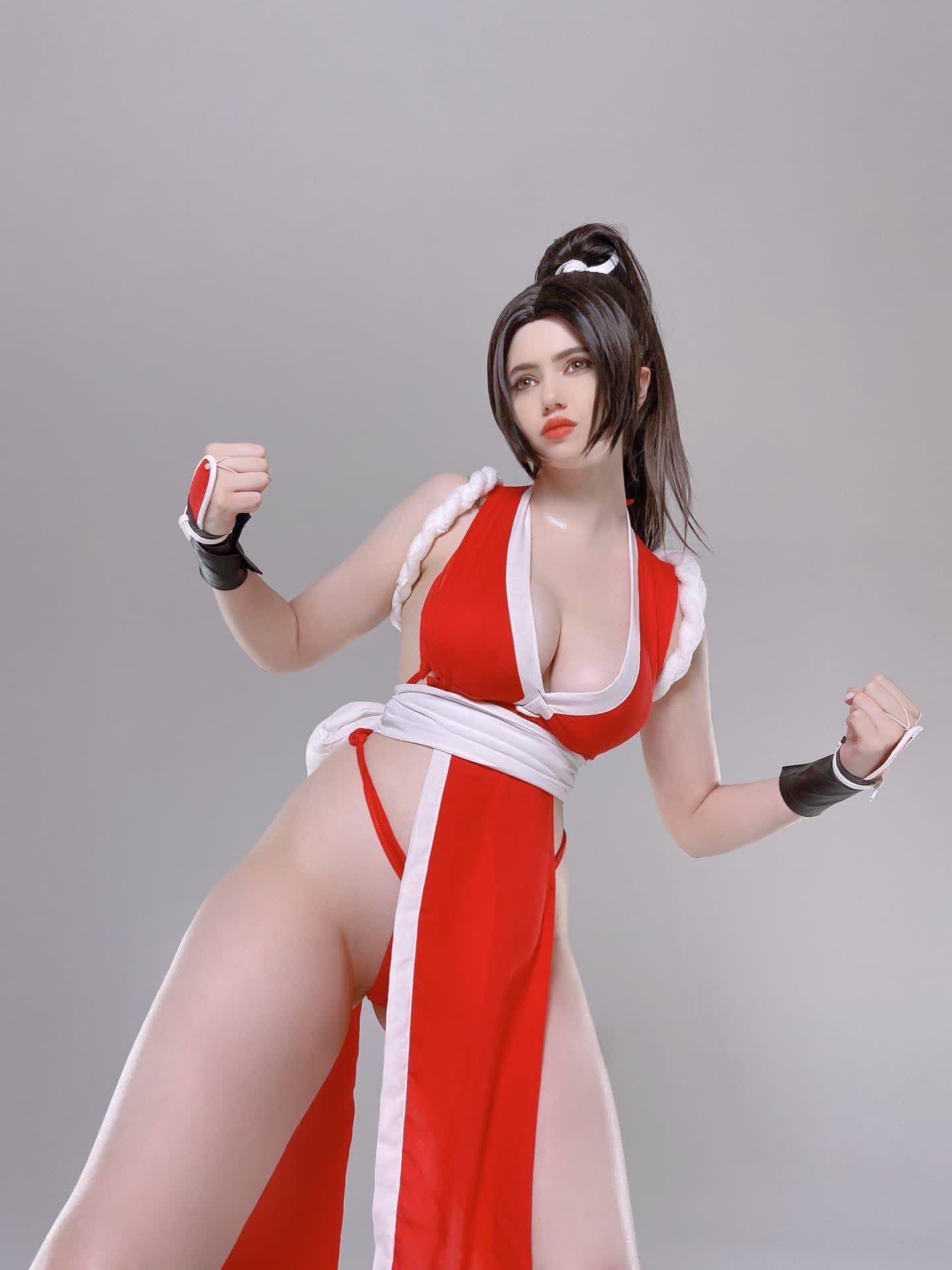 Mai Shiranui cosplay photo 50 Alina Becker nude adult cosplay