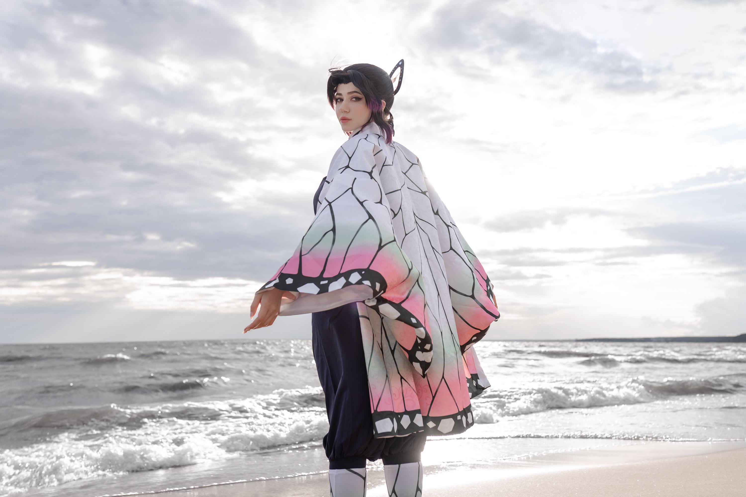 Shinobu Kocho cosplay photoshoot studio image