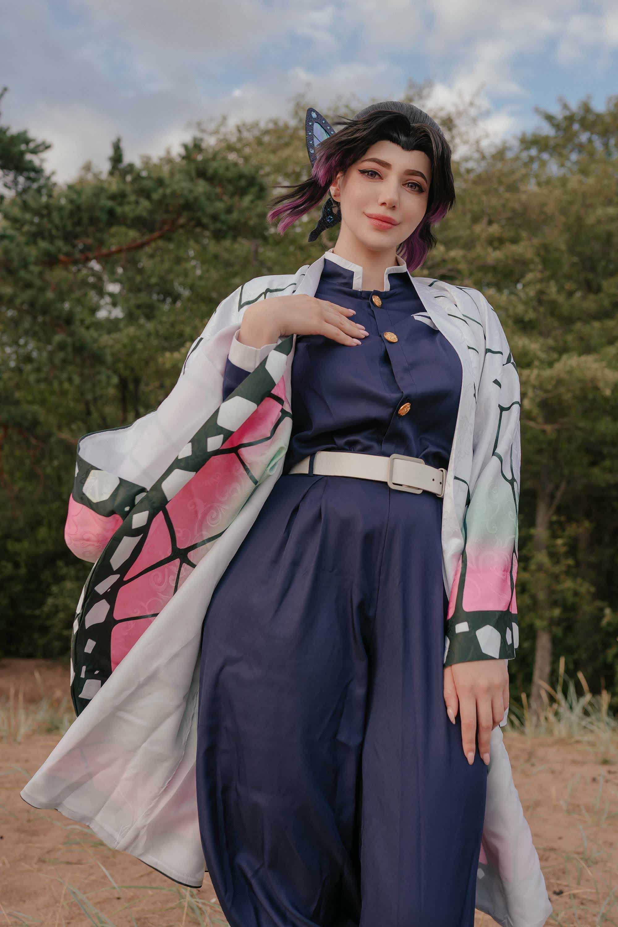 Kimetsu no Yaiba Shinobu cosplay HD photo