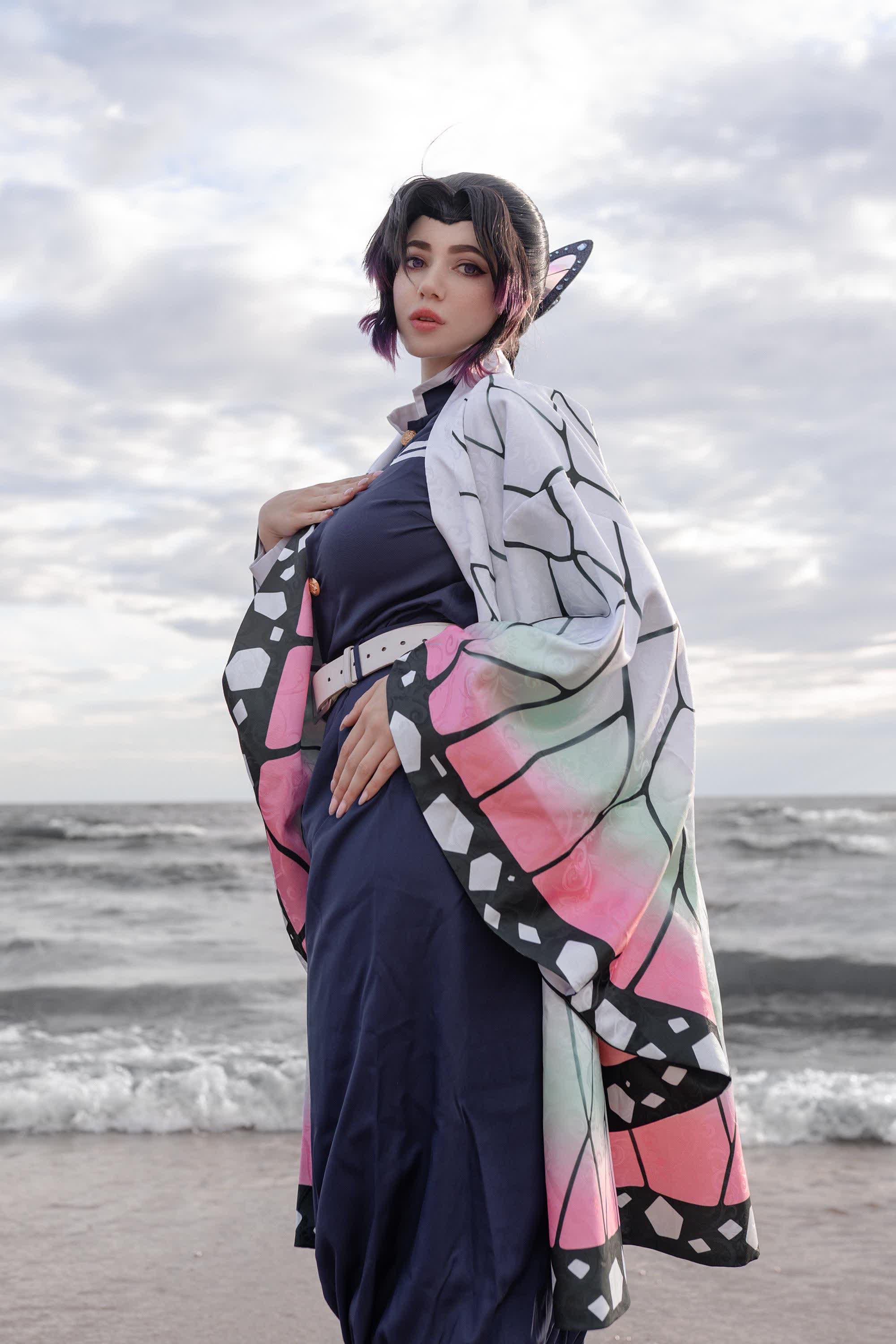 Butterfly themed Shinobu Kocho costume cosplay