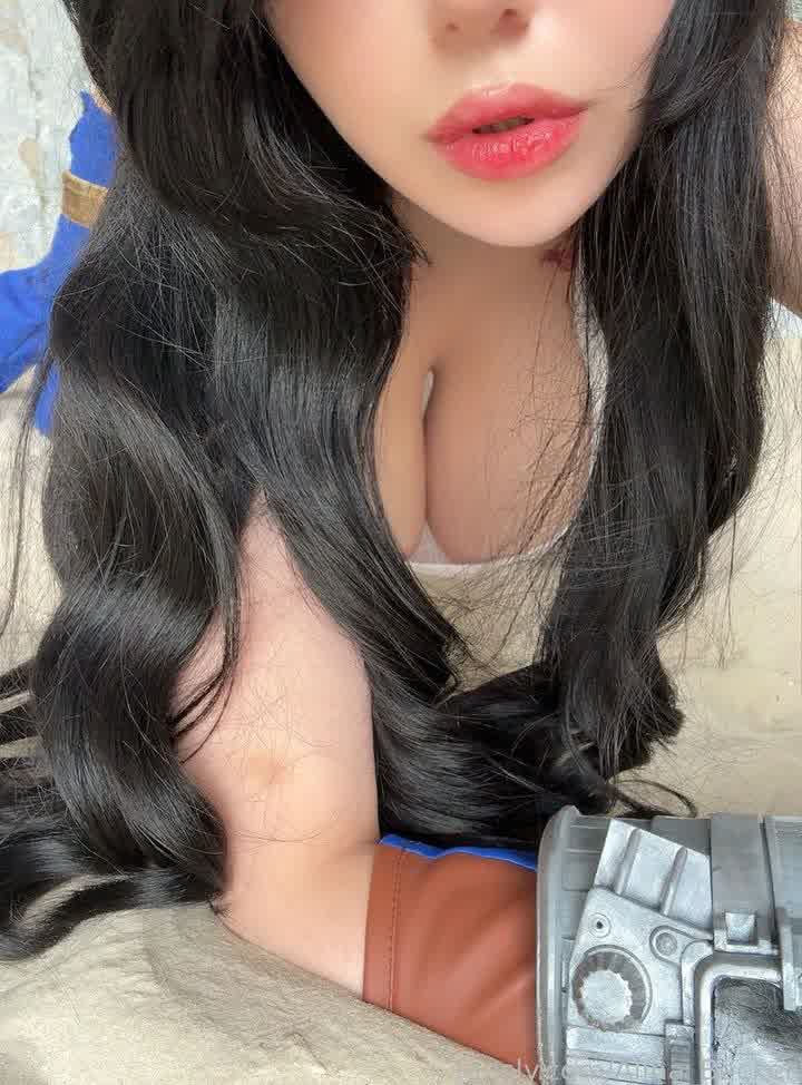 Alina Becker sexy Vault Dweller cosplay image 23